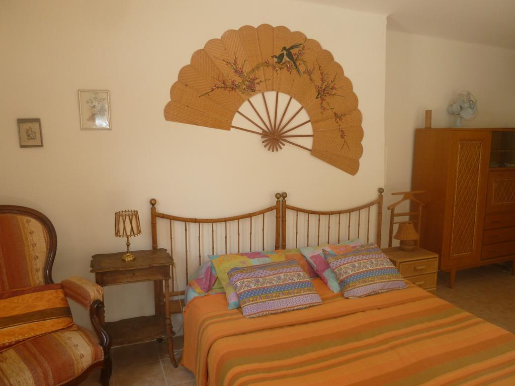 Bed and Breakfast Le Val Leron Valaurie Екстер'єр фото