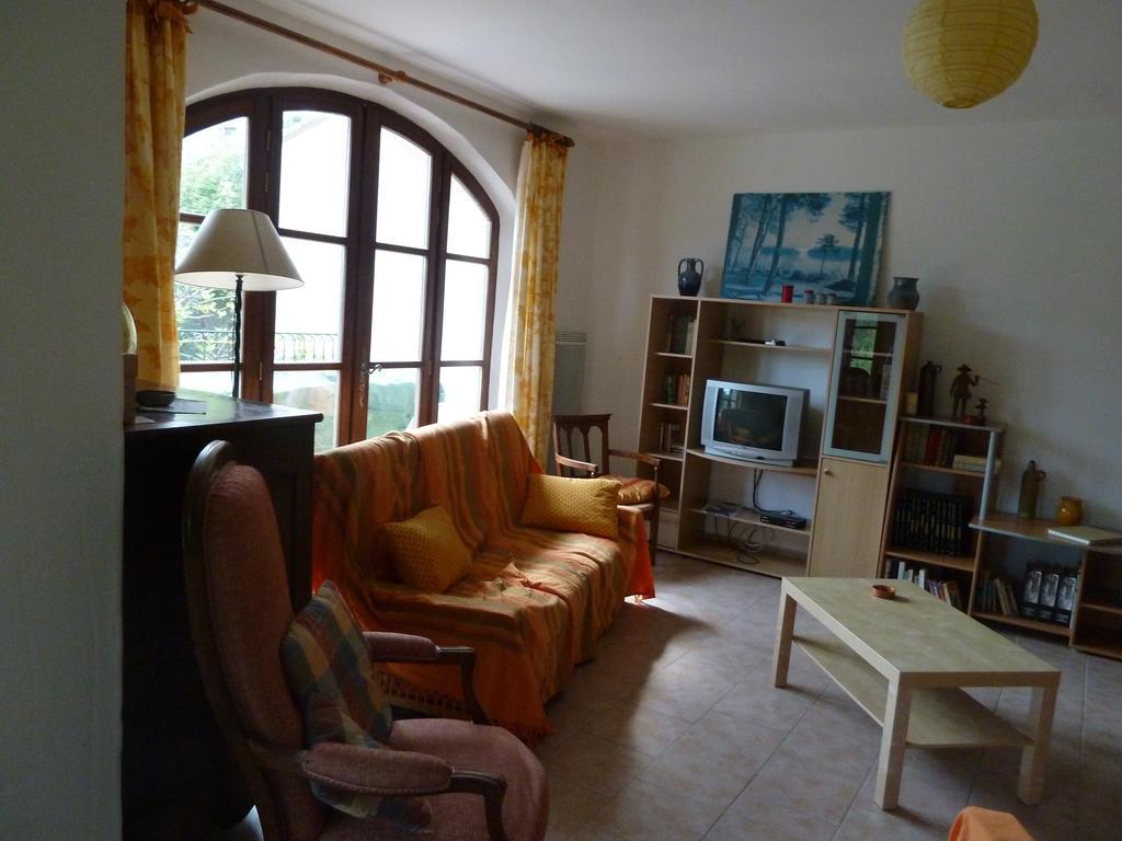 Bed and Breakfast Le Val Leron Valaurie Екстер'єр фото