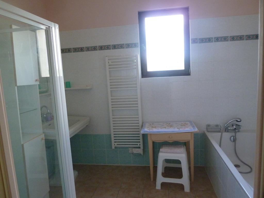 Bed and Breakfast Le Val Leron Valaurie Екстер'єр фото
