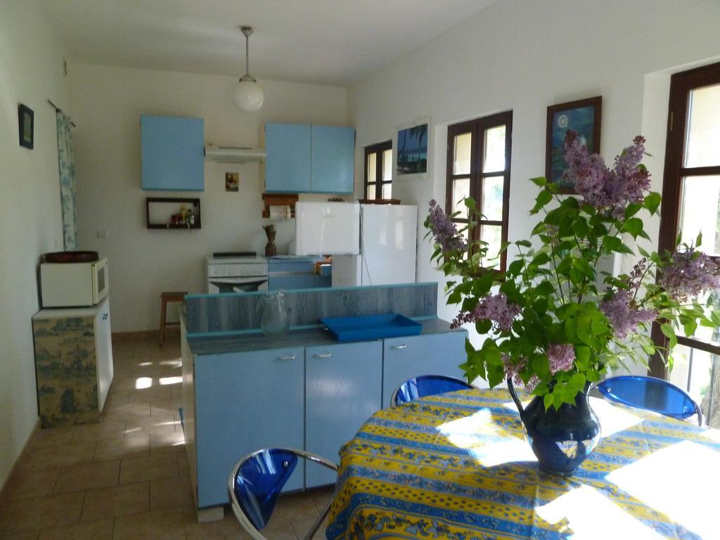 Bed and Breakfast Le Val Leron Valaurie Екстер'єр фото