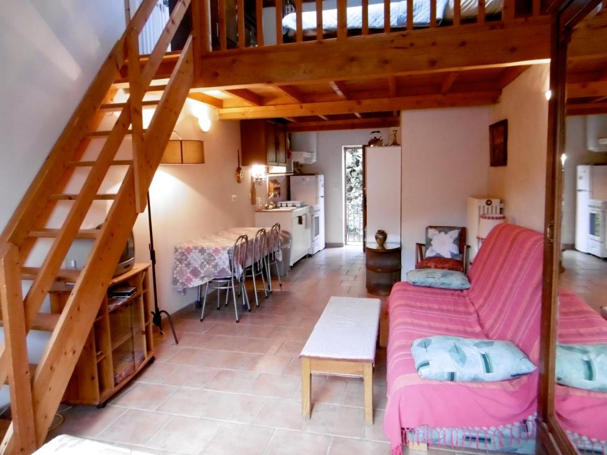 Bed and Breakfast Le Val Leron Valaurie Екстер'єр фото