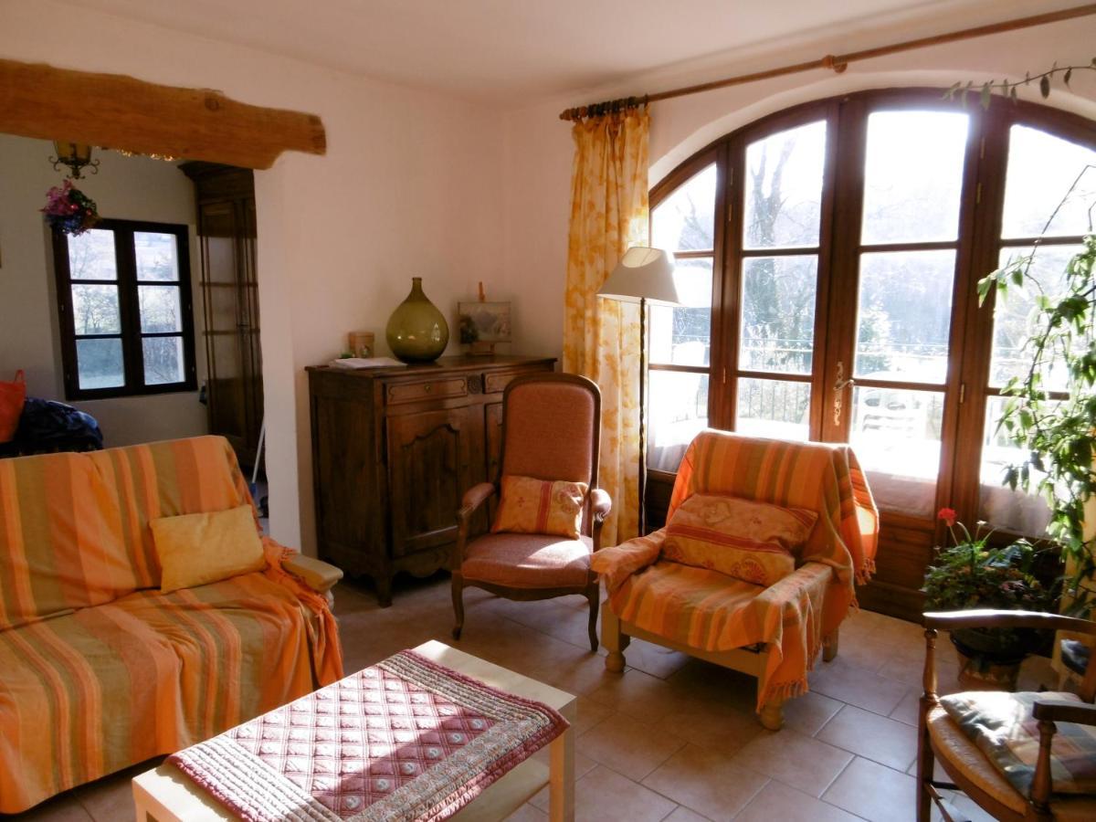 Bed and Breakfast Le Val Leron Valaurie Екстер'єр фото