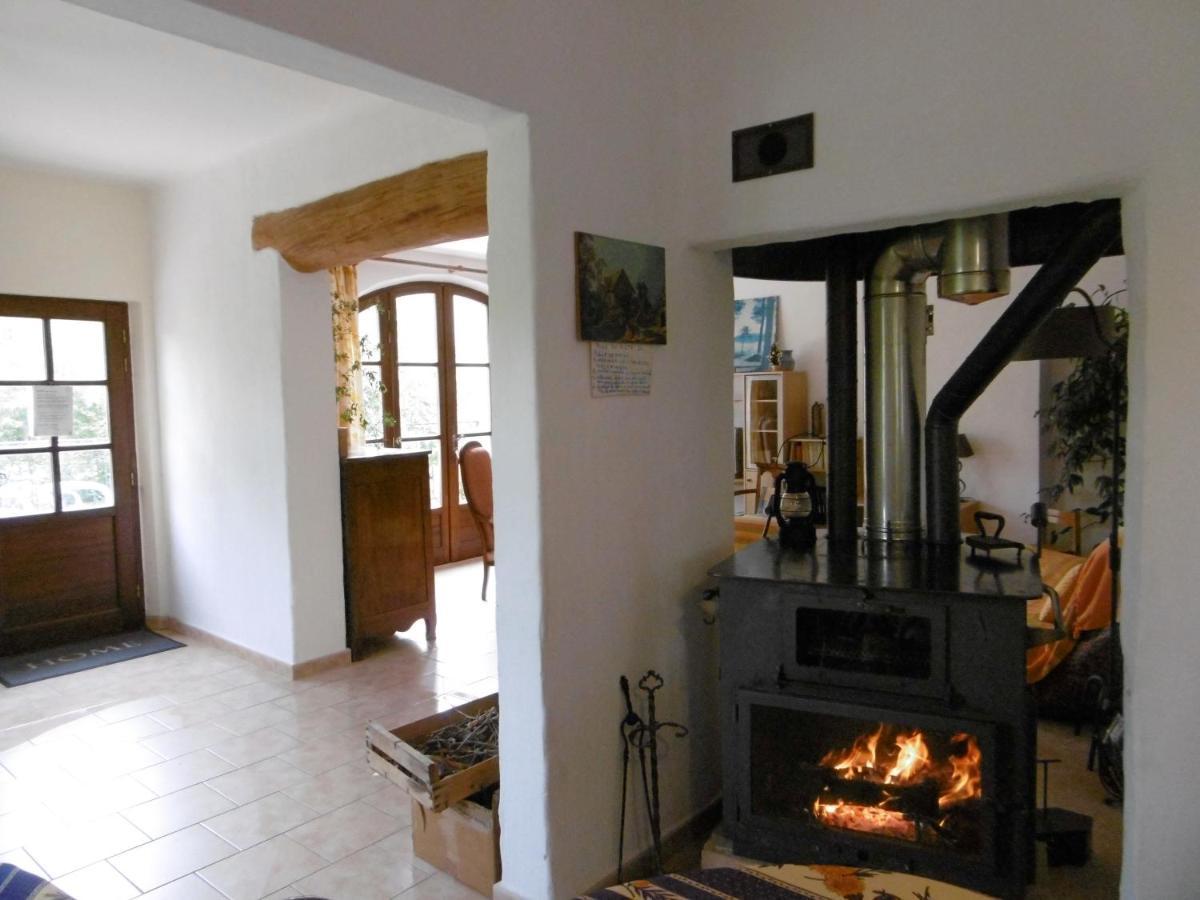 Bed and Breakfast Le Val Leron Valaurie Екстер'єр фото