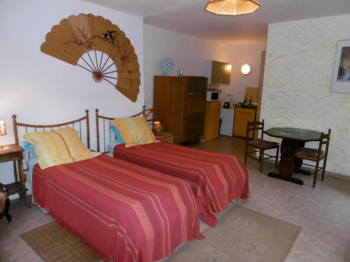 Bed and Breakfast Le Val Leron Valaurie Екстер'єр фото