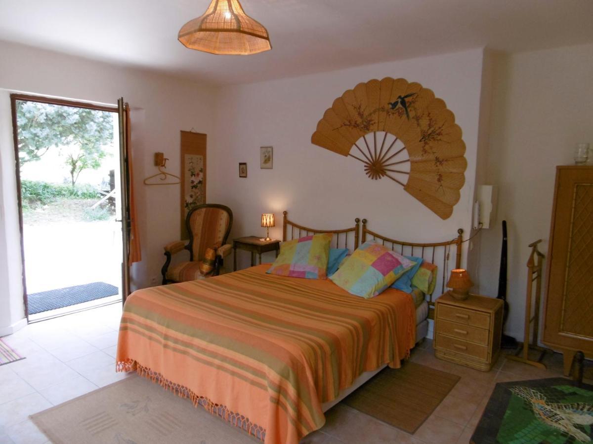 Bed and Breakfast Le Val Leron Valaurie Екстер'єр фото