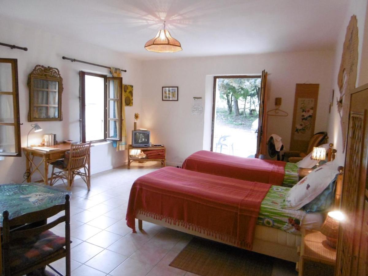 Bed and Breakfast Le Val Leron Valaurie Екстер'єр фото