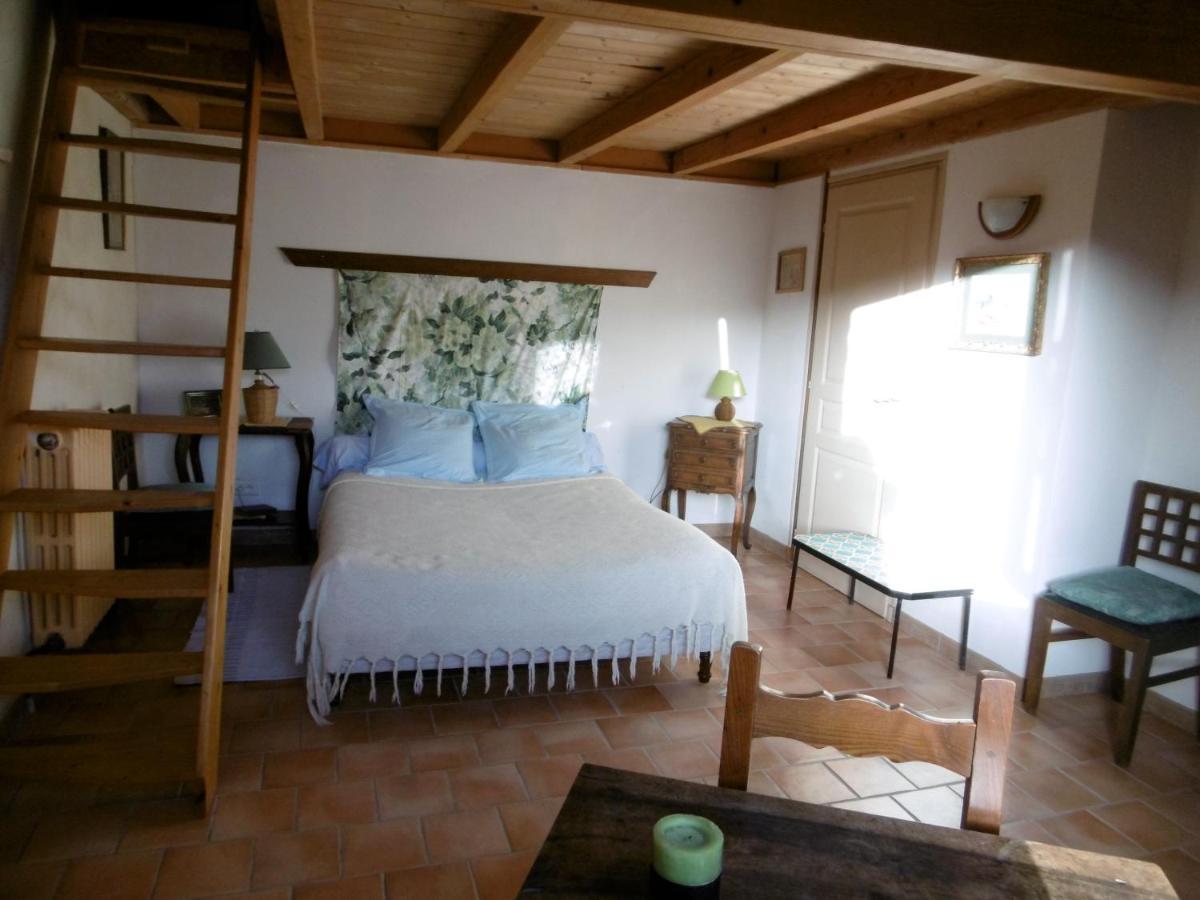 Bed and Breakfast Le Val Leron Valaurie Екстер'єр фото